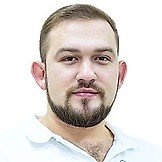 Врач Бажанов Денис Алексеевич