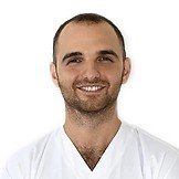 Врач Политов Артур Сергеевич
